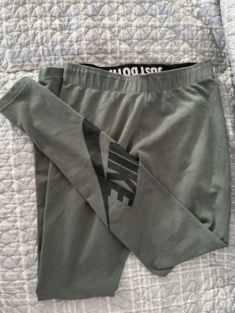 Nike Women's Green Leggings S Elastic Waist 'Just Do It' Logo Accent
