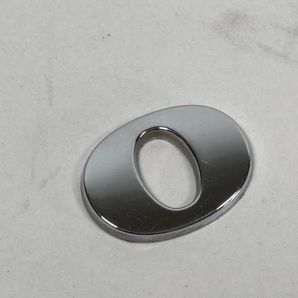 2003-2014 Volvo XC90 Emblem Logo Badge Letter 'O' Rear Tailgate Chrome