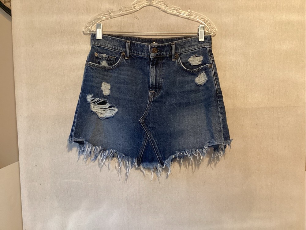 7 for all mankind women's jeans 27 distressed micro Mini Skirt Scallop raw-hem
