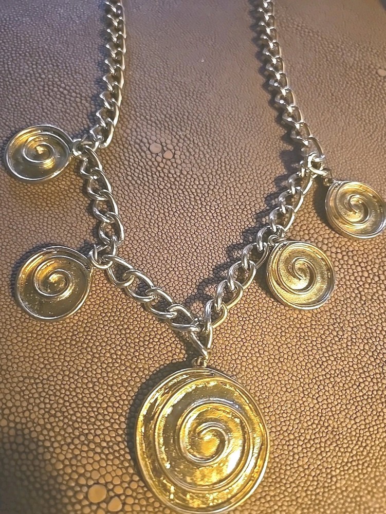 Vintage Gold Tone Curb Link Chain Necklace With Swirl Spiral Disk Pendants