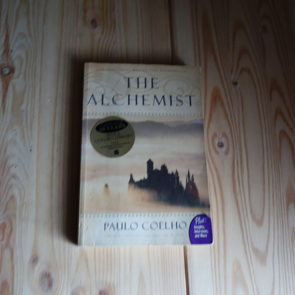 The Alchemist - paperback Paulo Coelho|Alan R. Clarke