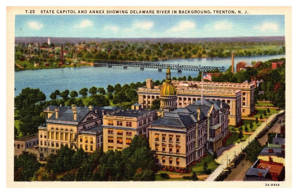 1940s Capitol Building & Delaware River Trenton New Jersey Vintage Postcard