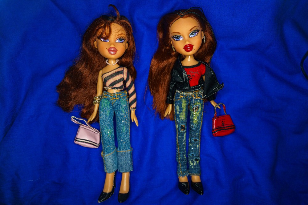 Bratz Twinz Twins Roxxi and Phoebe fashion dolls