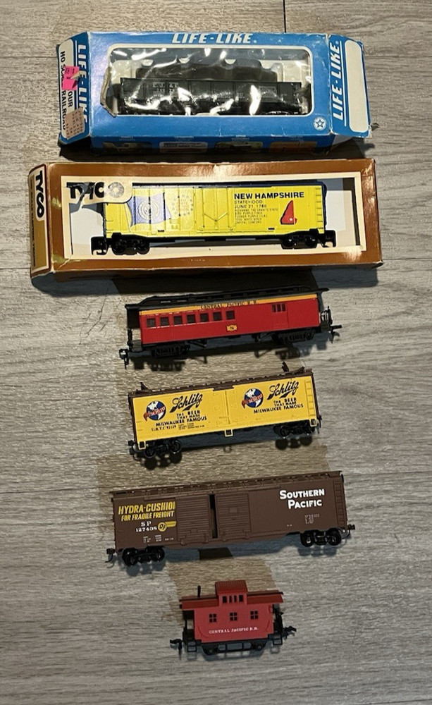 HO Scale Rolling Stock Lot Bachmann/Life-Like/Tyco Caboose Box Car Gondola AS IS