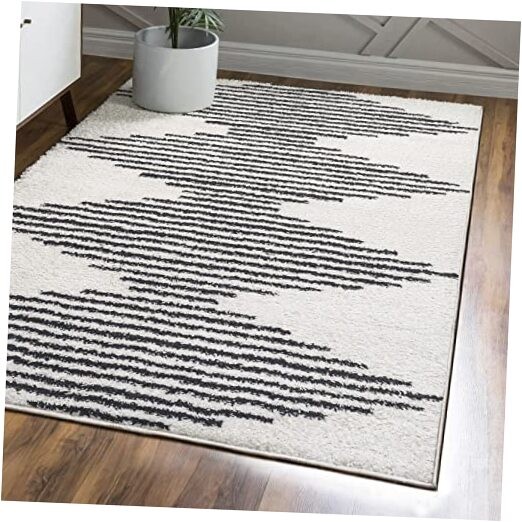 Elm Diamond Stripe Shag White/Gray Indoor Area Rug, 3x5, Geometric, Bohemian,