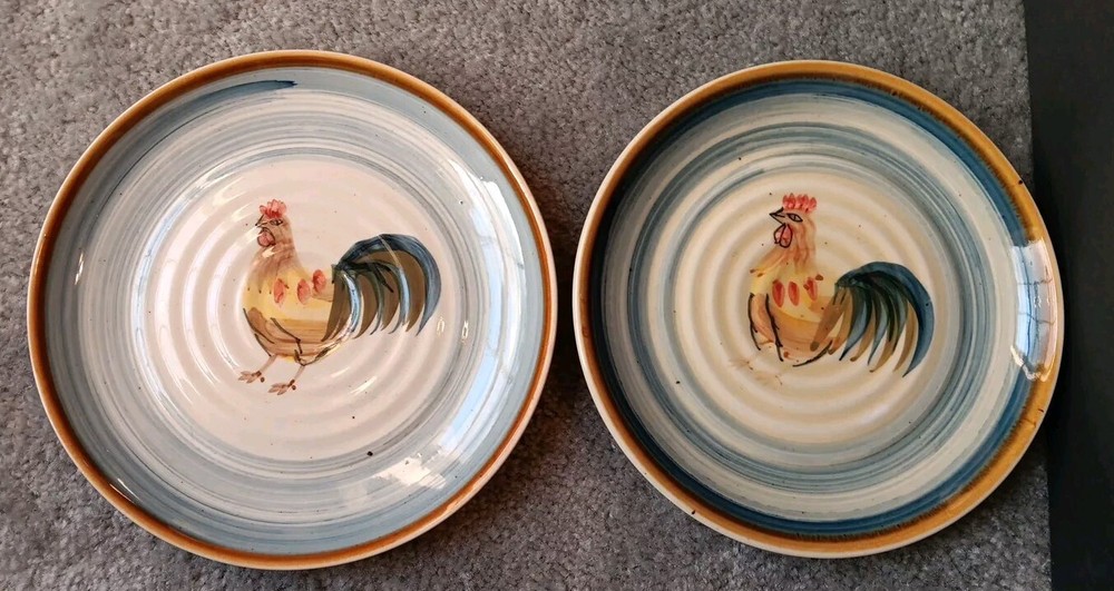 Two Everyday Gibson Ocean Dream China 8 Inch  Salad Plates Handpainted Roosters
