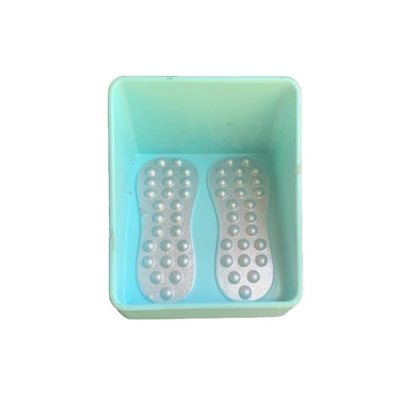 MGA Bratz - Stylin' Salon n Spa Blue Foot Spa Replacement