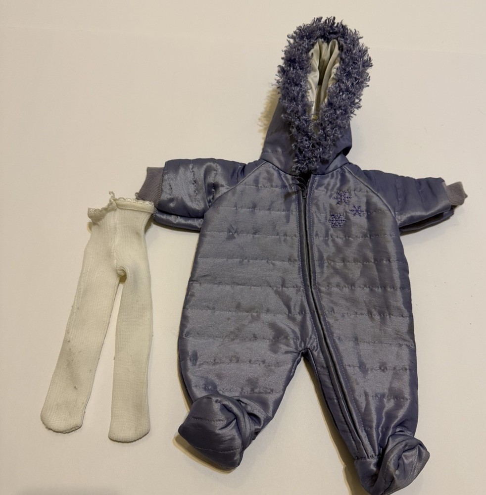 AMERICAN GIRL BITTY BABY DOLLFROSTY FUN PURPLE SNOWSUIT W/ Hanger Retire& Bundle