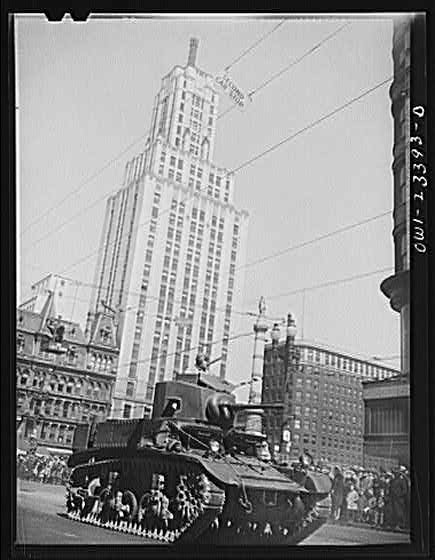 Photo:New York NY 1910s Parade for Cruiser Buffalo Tank Float