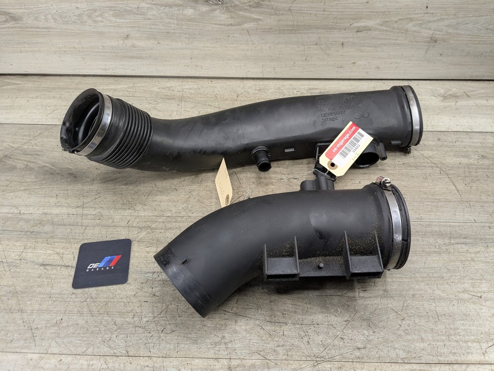 OEM BMW F12 F13 F15 F16 X5 X6 Front Intercooler Upper Charge Pipe Pair  