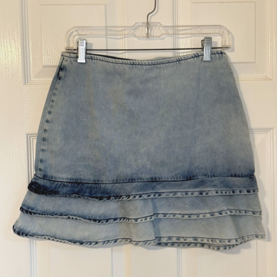 Nasty Gal Womens Y2K Jean Tiered Ruffle Denim Mini Skirt Light Wash Size 6