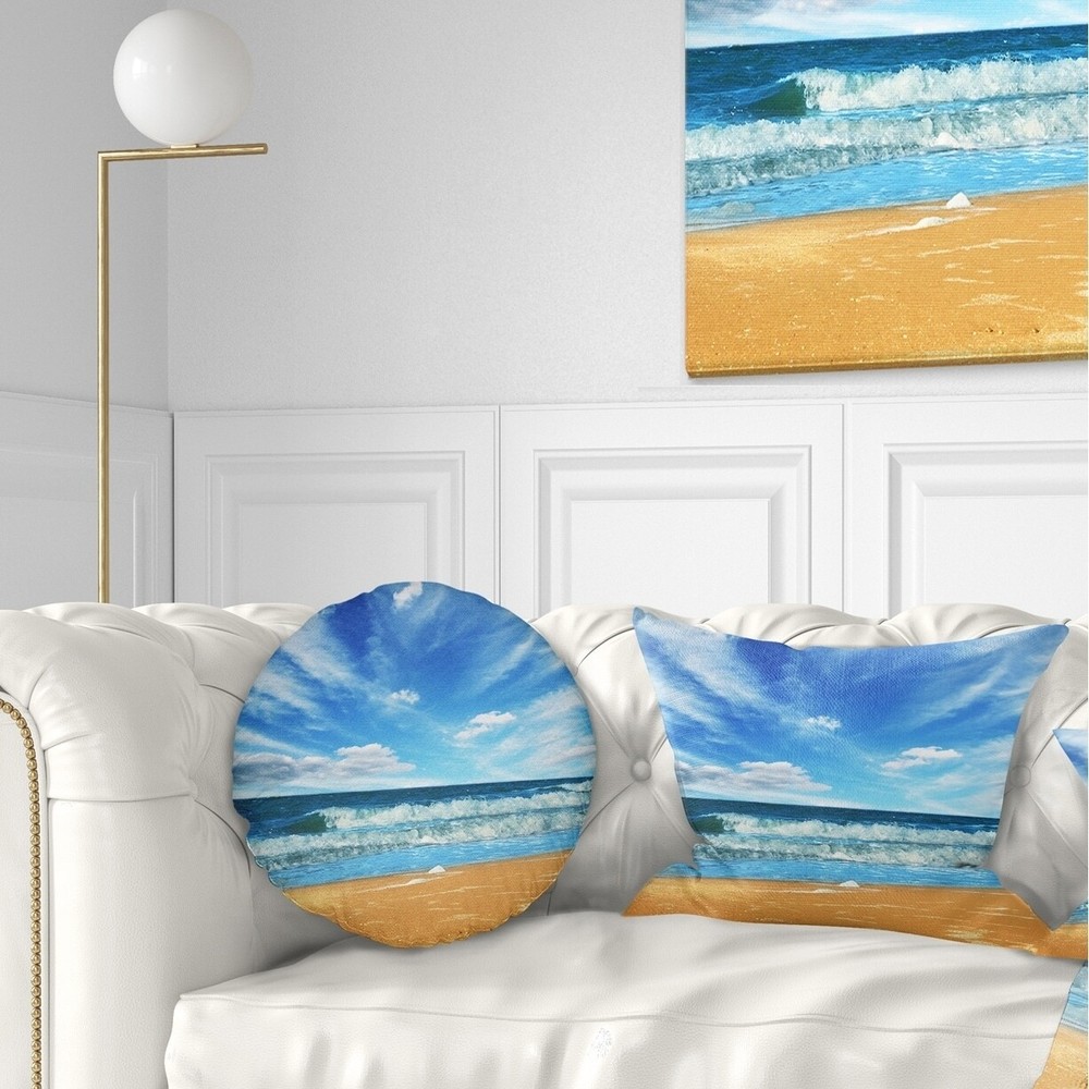 Designart 'Bright Blue Waters and Sky in Beach' Seashore
