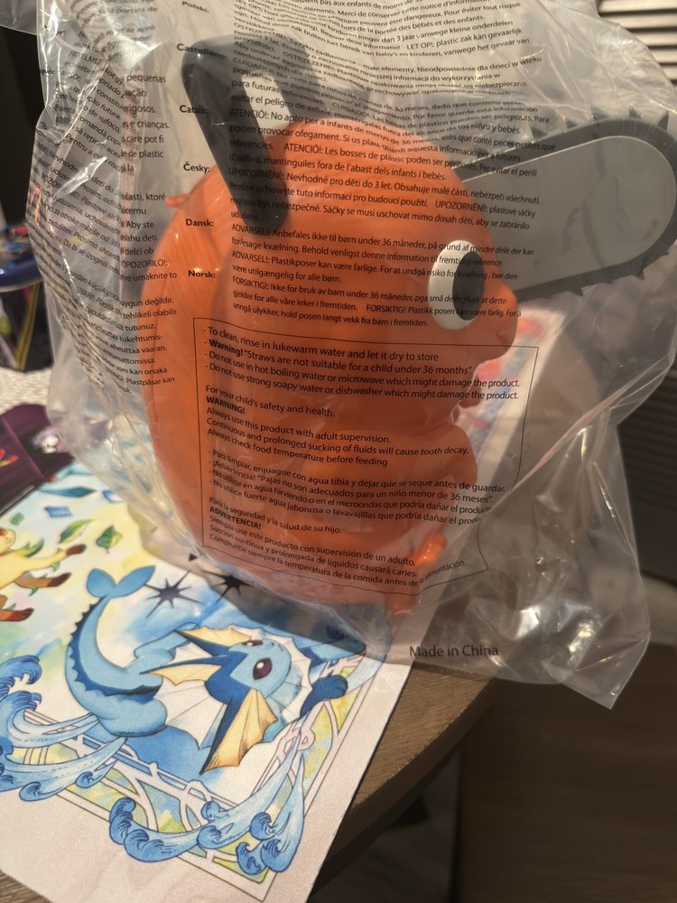 Chainsaw Man Reze Arc Pochita Popcorn Bucket AMC Exclusive Authentic