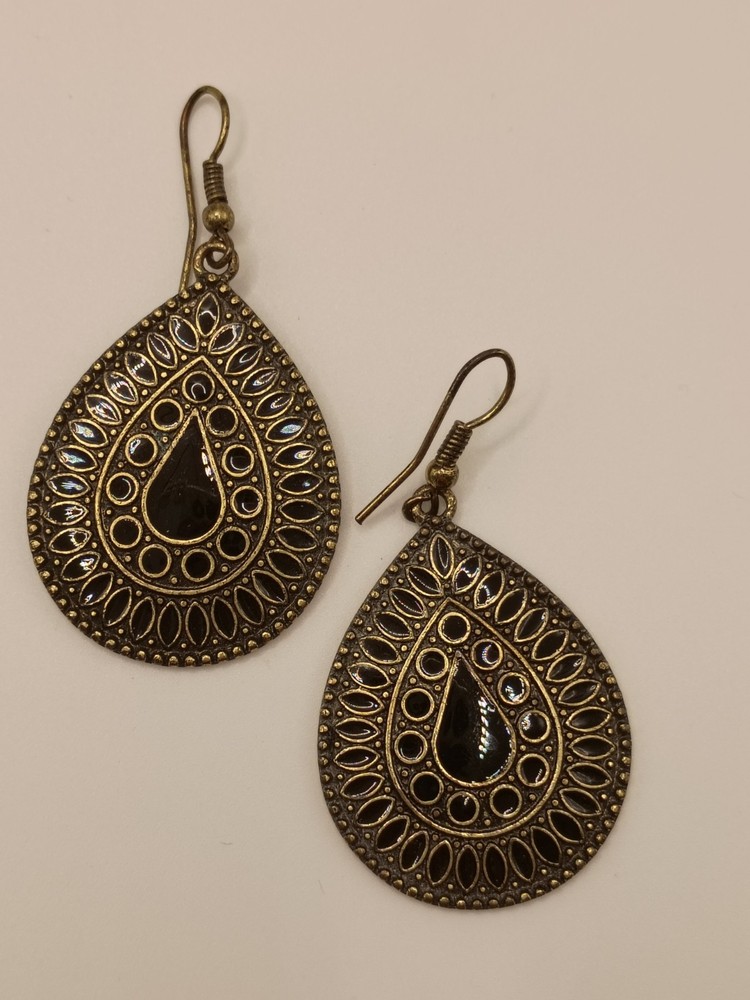 Vintage Black Teardrop Dangle Earrings Bohemian Enamel Gold Tone
