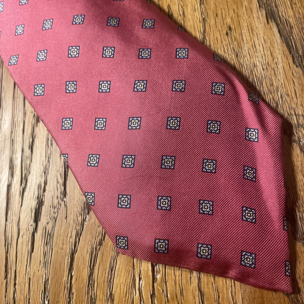 Vintage EUC  Geometric Foulard Silk Tie Men’s Necktie