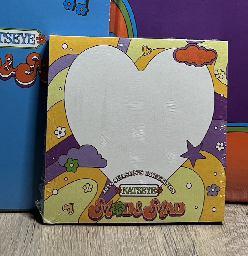 KATSEYE 2026 Season's Greetings MOD & MAD Weverse Special Gift - Memo Pad ONLY