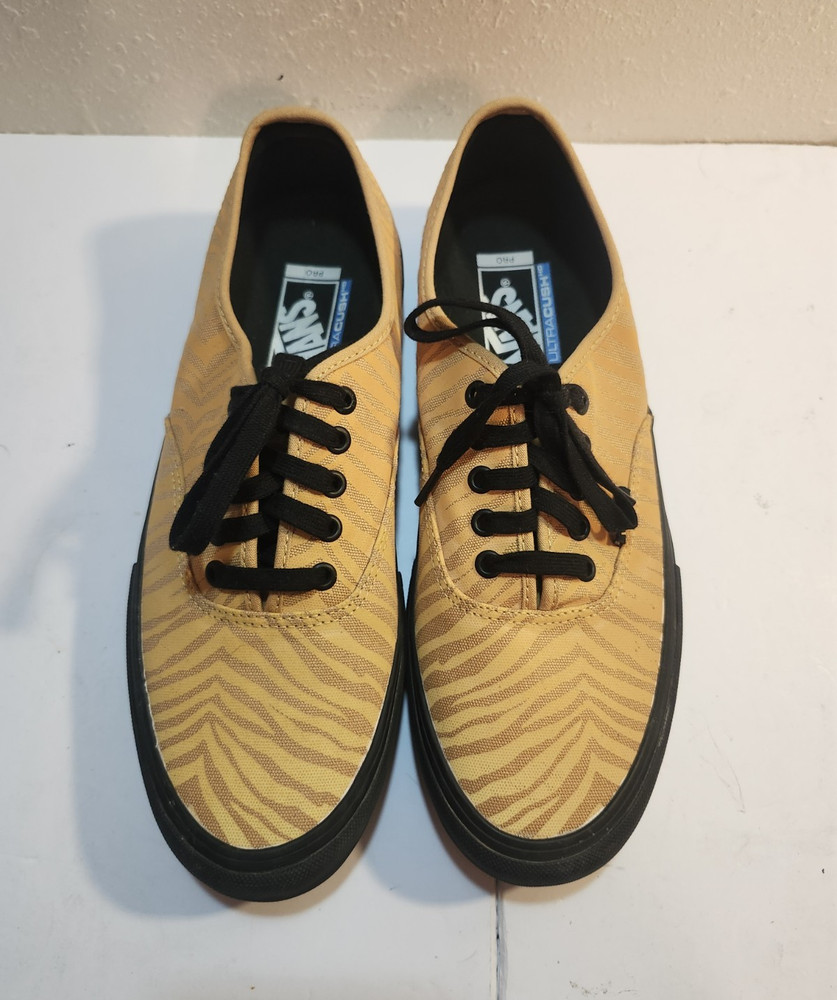 VANS Era UltraCush HD Men's Tan/Black Animal Print Canvas Lace Up US 10.5