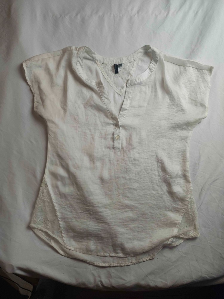 KUT from the Kloth Blouse Top Womens Small White Lace Trim Short Sleeve V-Neck