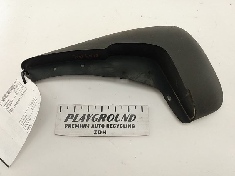 VOLVO V70 XC Front Passenger Right Splash Guard Mud Flap 1998 1999 2000