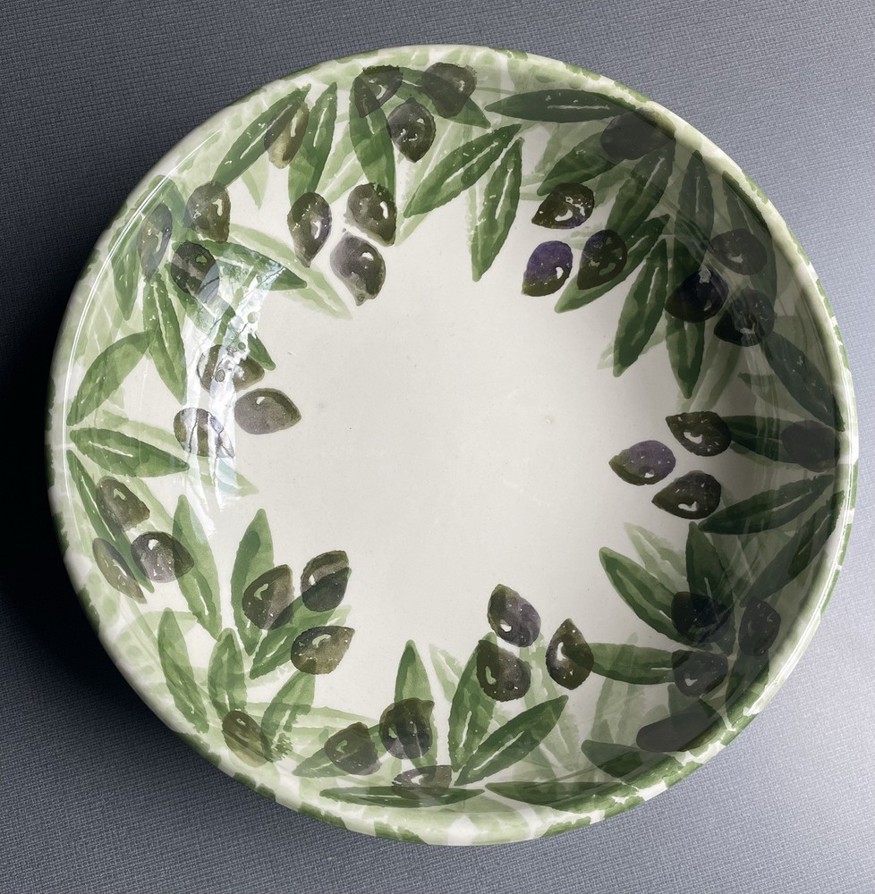 Italian Bizzirri 8-Inch Green & Cream Ceramic Bowl with Olive Branch Design