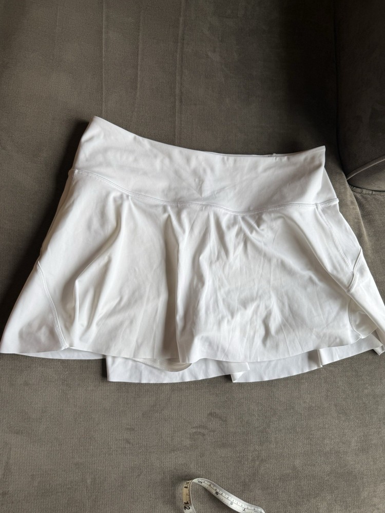 Athleta White Tennis Skort Size Large