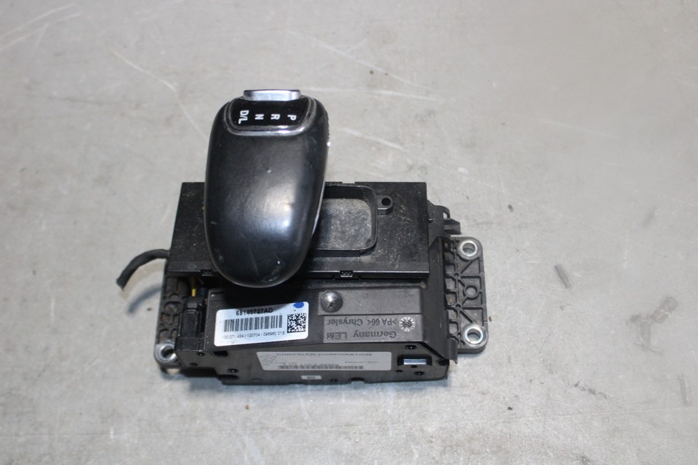 11-14 Chrysler 300 Gear Floor Transmission Shifter 68140727AD Lifetime Warranty