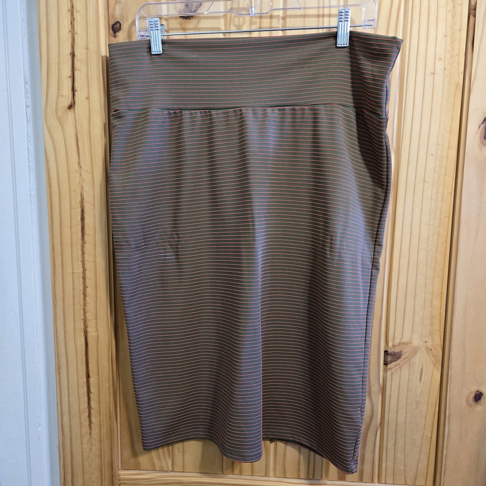 LuLaRoe Women's Cassie Skirt Size XL Green And Red Striped