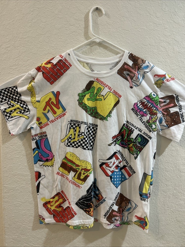 Vintage MTV All Over Print T-Shirt Large Music Television Graphic Y2K Streetwear