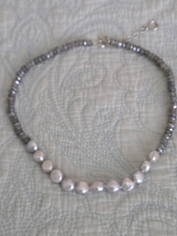 Labradorite And Grey Pearl Necklace With Toggle Closure