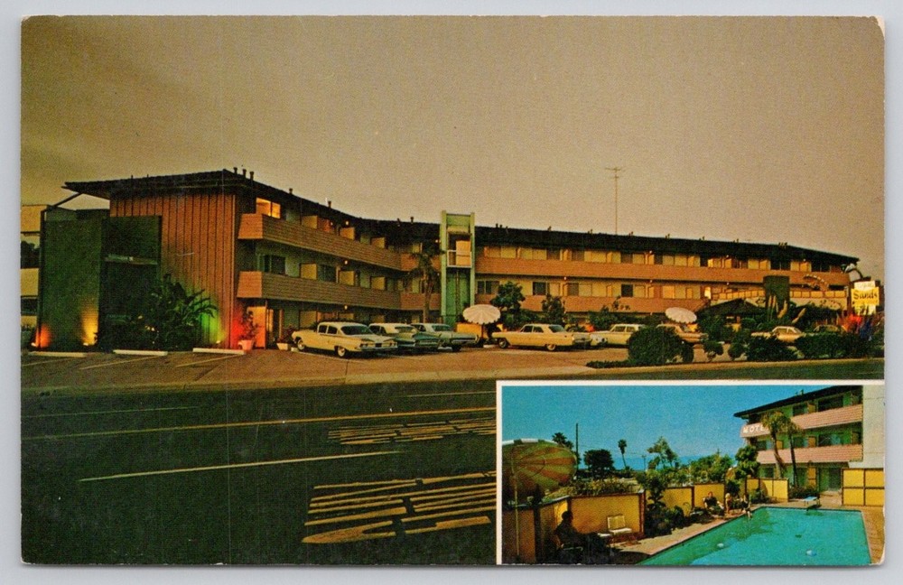 La Jolla Sands Motor Lodge La Jolla CA Vintage Chrome Postcard 1960s 70s