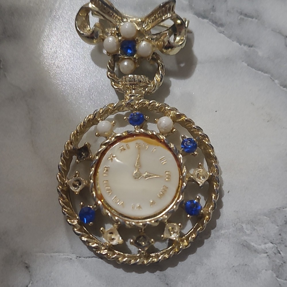Vintage Gold-Tone Brooch Round Cluster with Faux Pearls & Blue Rhinestones