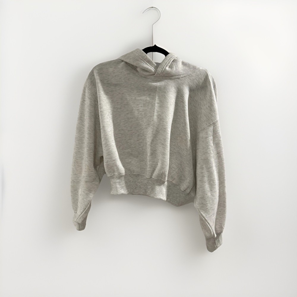 J.O & Co Women’s Cropped Gray Hoodie Sweatshirt Size M