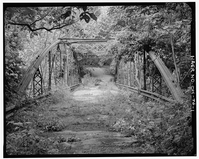 1. VIEW ACROSS BRIDGE LOOKING NORTH FROM SOUTH END - Oakgrove Road Bridge,