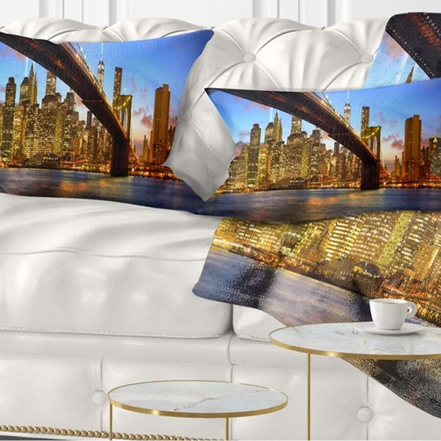 Designart 'Manhattan Panorama with Skyscrapers' Cityscape