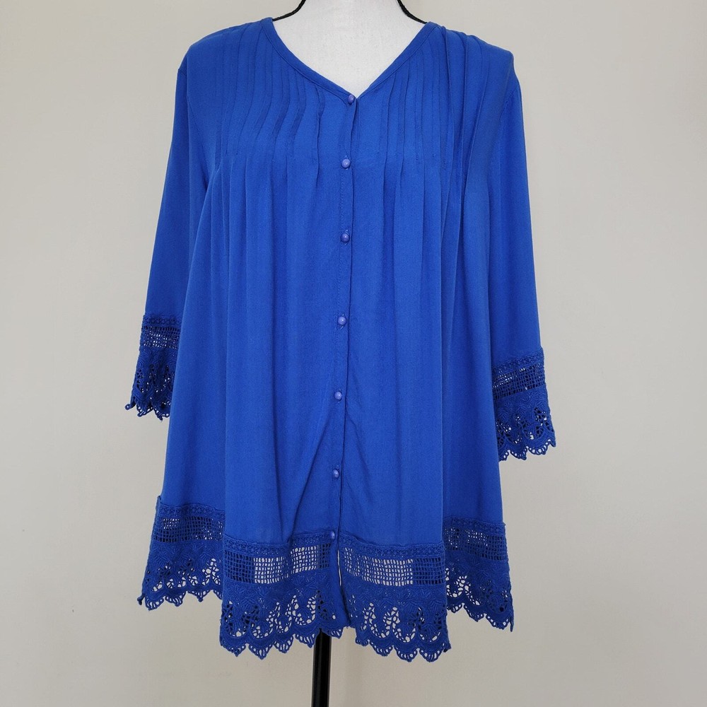 Blair Size L Pintuck V-Neck Button Front 3/4 Sleeve Crochet Lace Trim Tunic Top