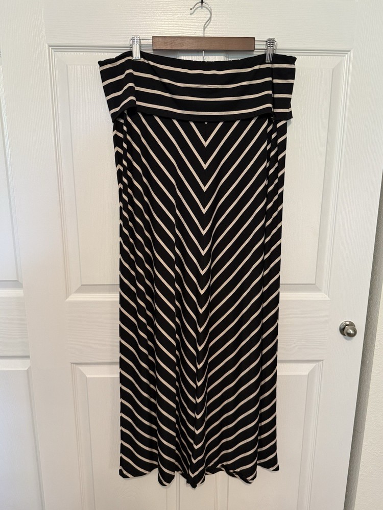Calvin Klein XL Black White Striped Knit Pull-On Stretch A-Line Maxi Skirt