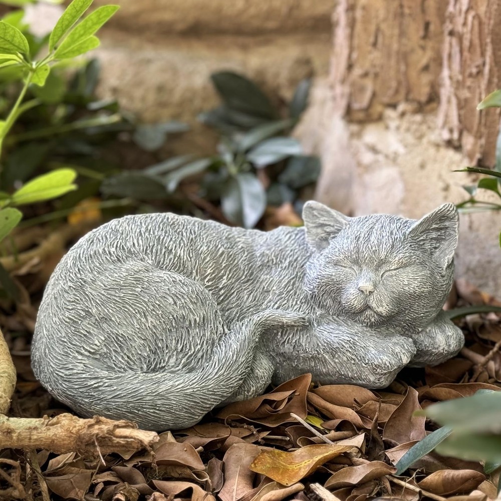 Memorial Stone for Cats - Personalized Grave Marker Statue to Honor Your Beloved Pet