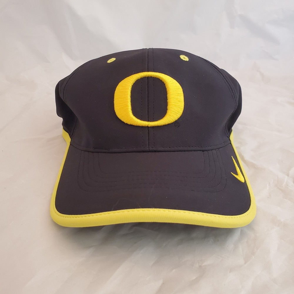 Nike Dri-fit University Of Oregon Ducks Ball Cap Hat Legacy 91 Black Yellow