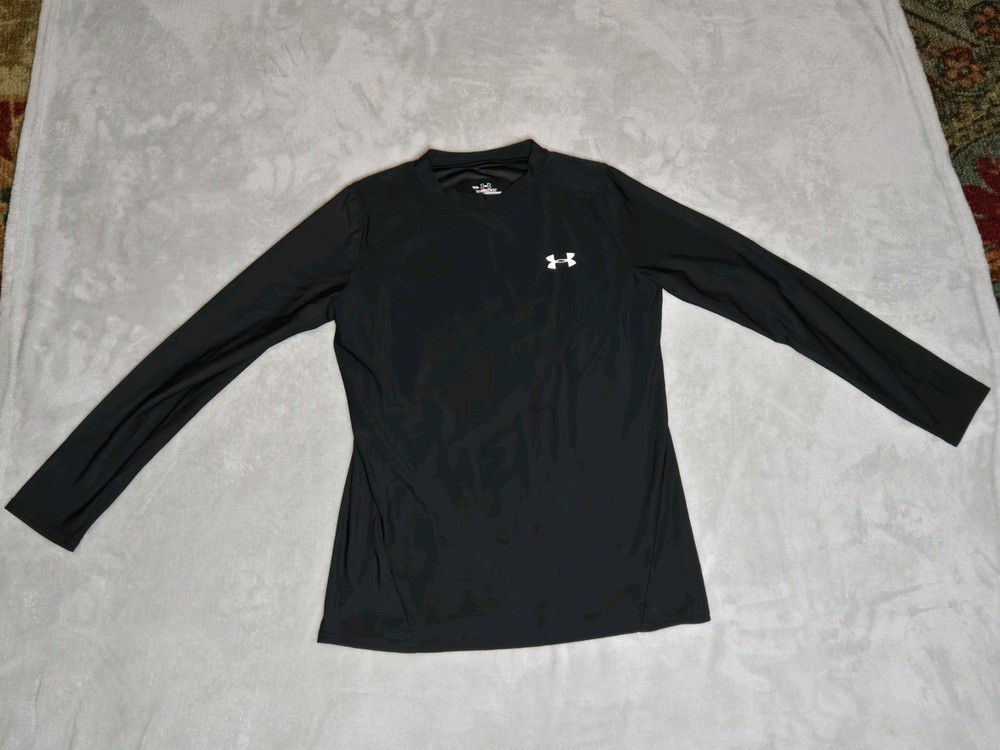 Under Armour HeatGear compression shirt, Youth XL, Black, Long Sleeve
