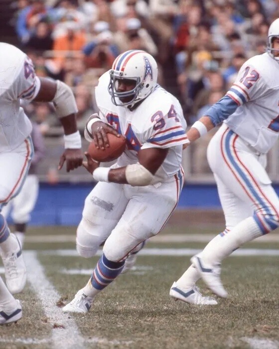 Earl Campbell Playing For The Houston Oilers 8x10 PHOTO PRINT