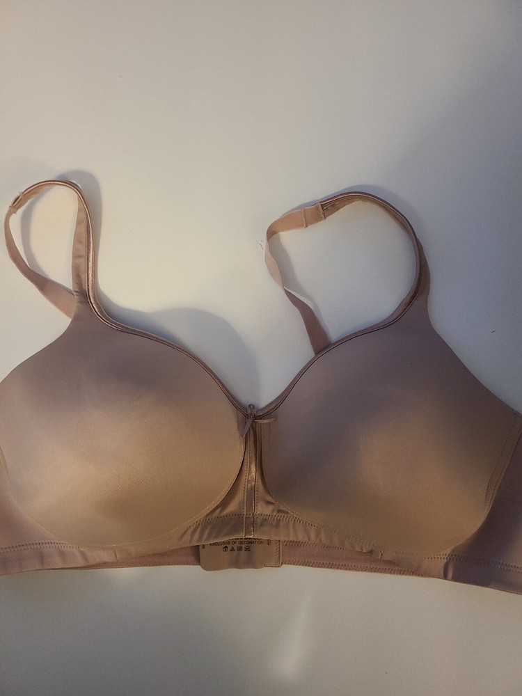Vanity Fair 72335 Body Caress Convertible Wire-Free Size 40D Light Purple Bra