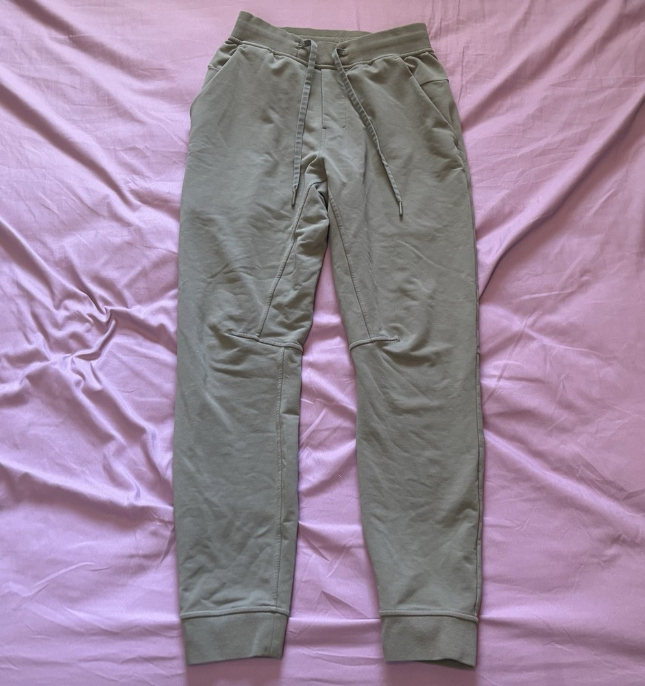 Lululemon City Sweat Jogger Mens XS Sage Green Sweatpants Joggers Workout