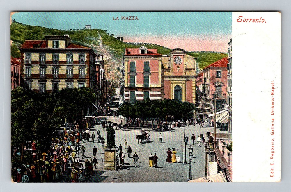 Italy- Sorrento The Plaza Historic Buildings Souvenir Old Post Vintage Postcard