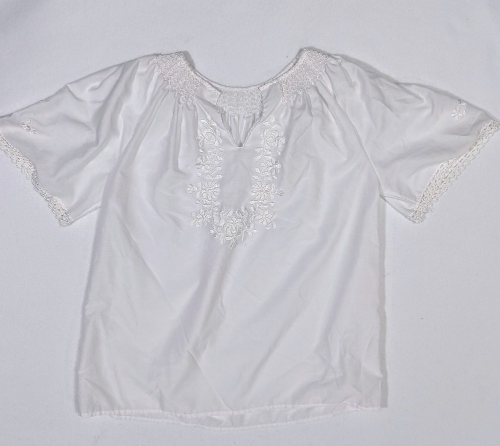Women's Solid White Embroidered White Blouse Unbranded