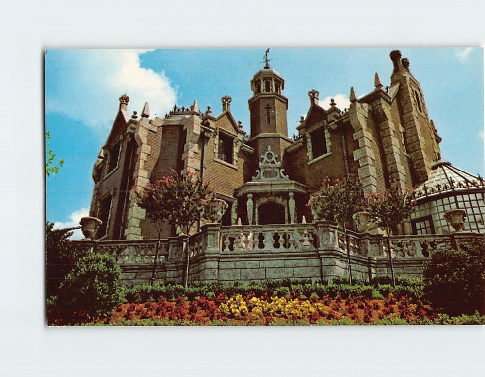Postcard The Haunted Mansion Walt Disney World Orlando Florida