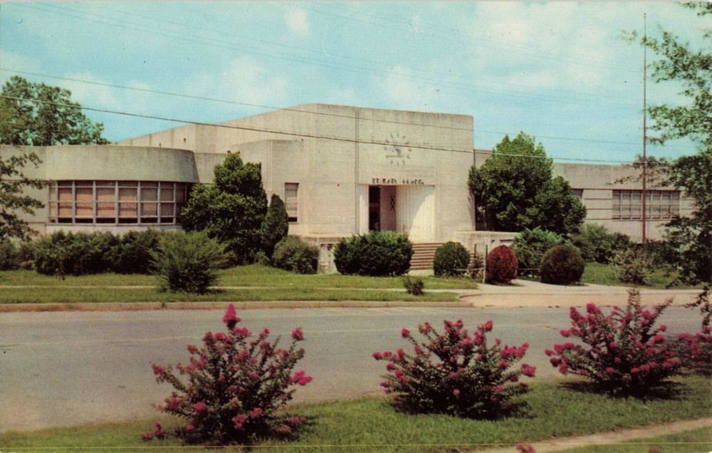 Primary School - Tupelo Mississippi MS - Postcard