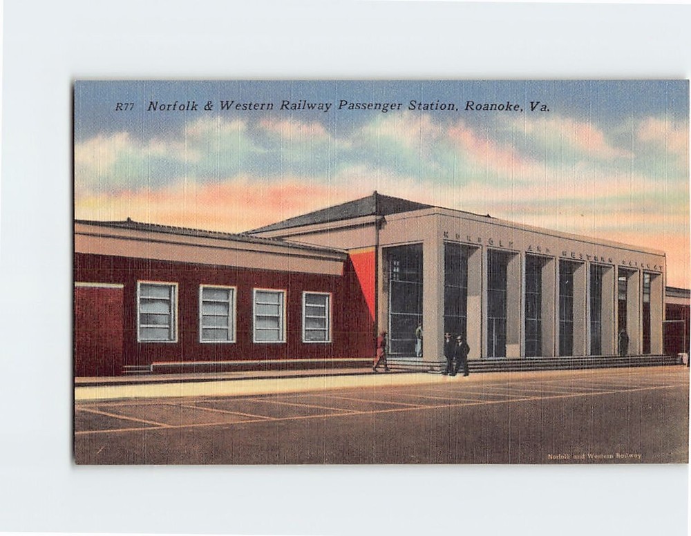 Postcard Norfolk & Western Railway Passenger Station Roanoke Virginia USA