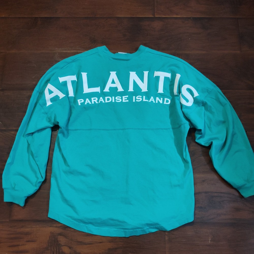 Atlantis  Paradise Island Bahamas Spirit Long Sleeve Shirt Green Mens XS