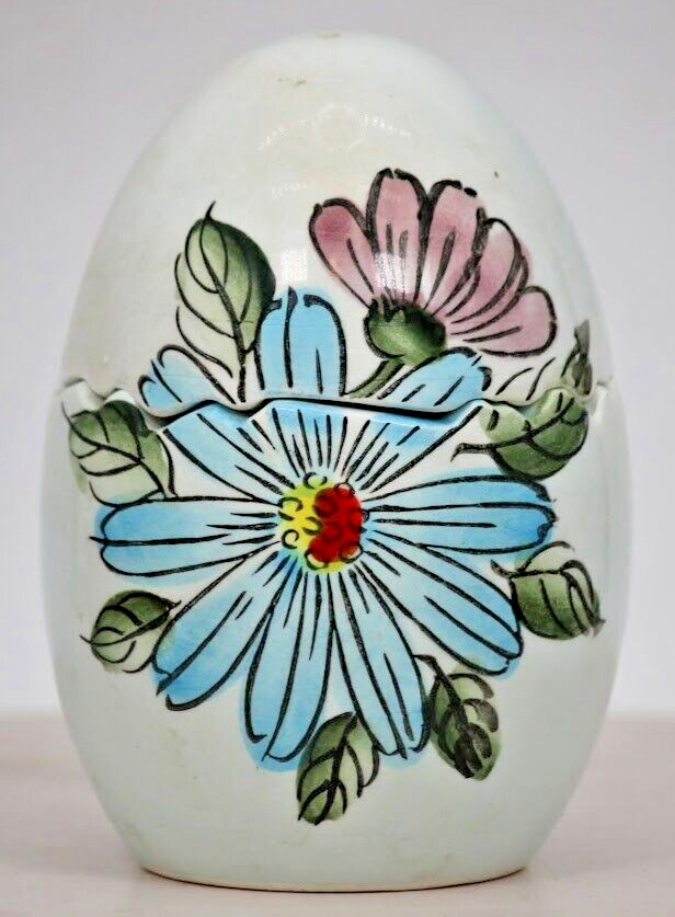 Vintage Lego Hand Painted Floral Ceramic Cracked Egg Salt Pepper Shaker Set