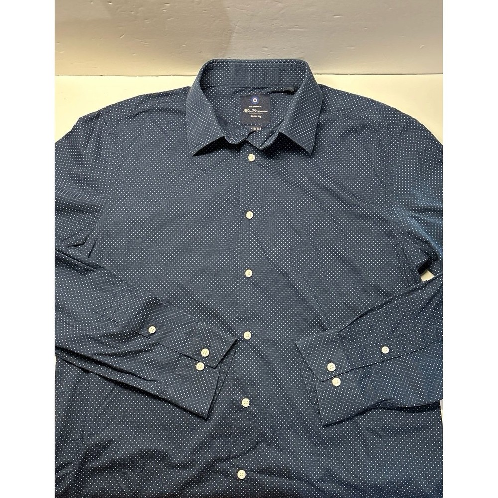 Ben Sherman Navy Blue Polka Dot Button Down dress shirt (men medium 15.5 32/33)